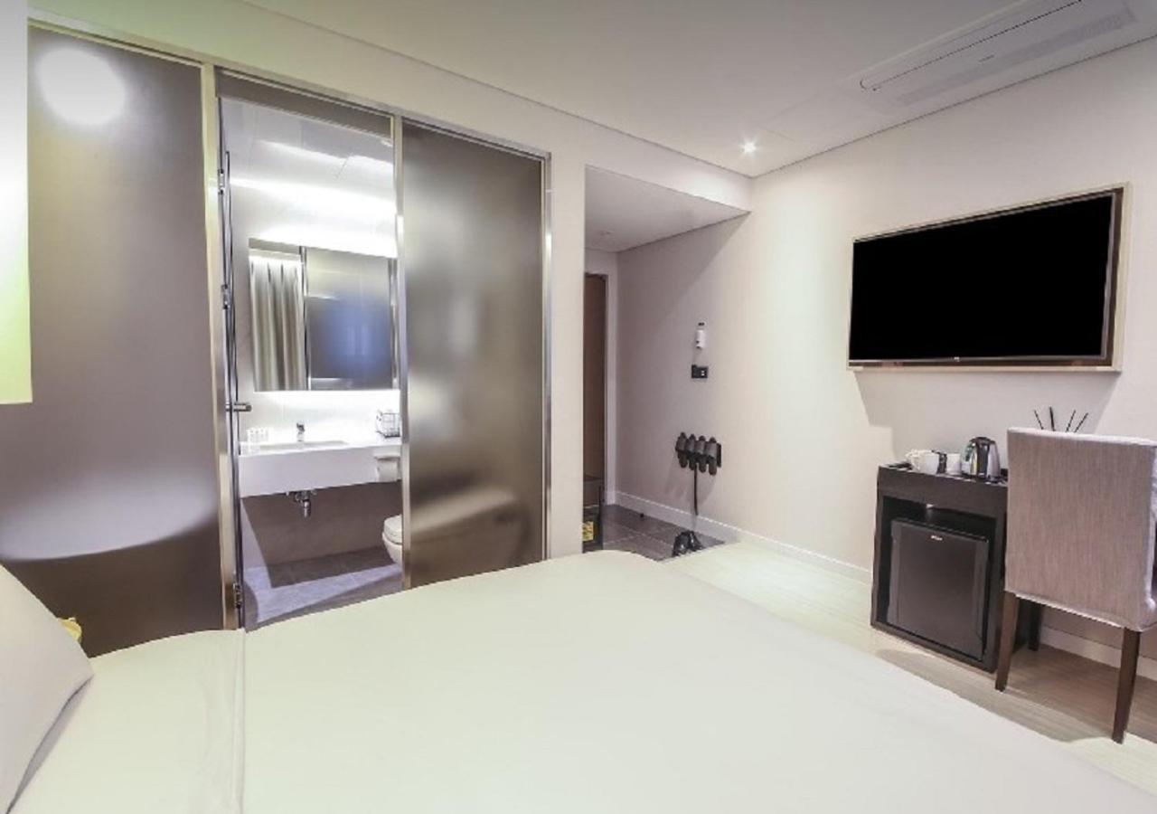 Londoner Hotel Gwangan Busan Eksteriør bilde